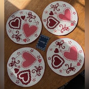Temp-tations Set of 4 14" Beaded
Placemats Valentines Day Hearts Love Red Pink